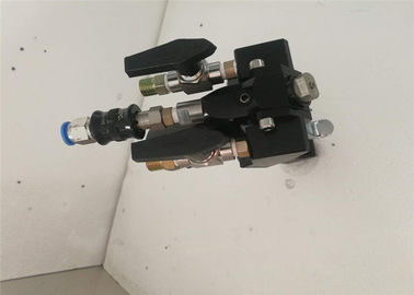 China High Pressure PU Polyurethane Spray Gun 0.4-0.8mpa Air Inlet Pressure supplier