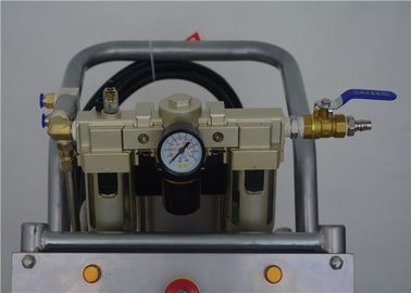 China 3000w*2 Heat Power Polyurethane Spray Machine 15M Standard Heated Hose supplier