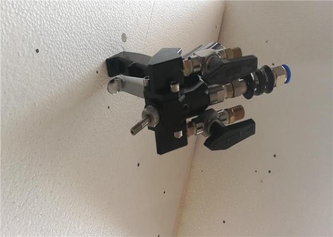 Lightweight Polyurethane Spray Gun  Pipe Joint Angle Reducing Gun Loading